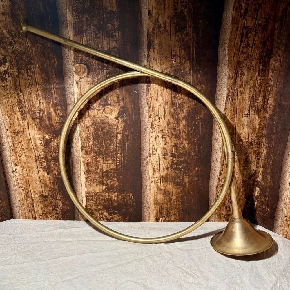 Vintage Brass hunting horn- decorative